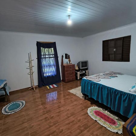 Villa Rancho Pe Da Pedra à São Bento do Sapucaí Extérieur photo