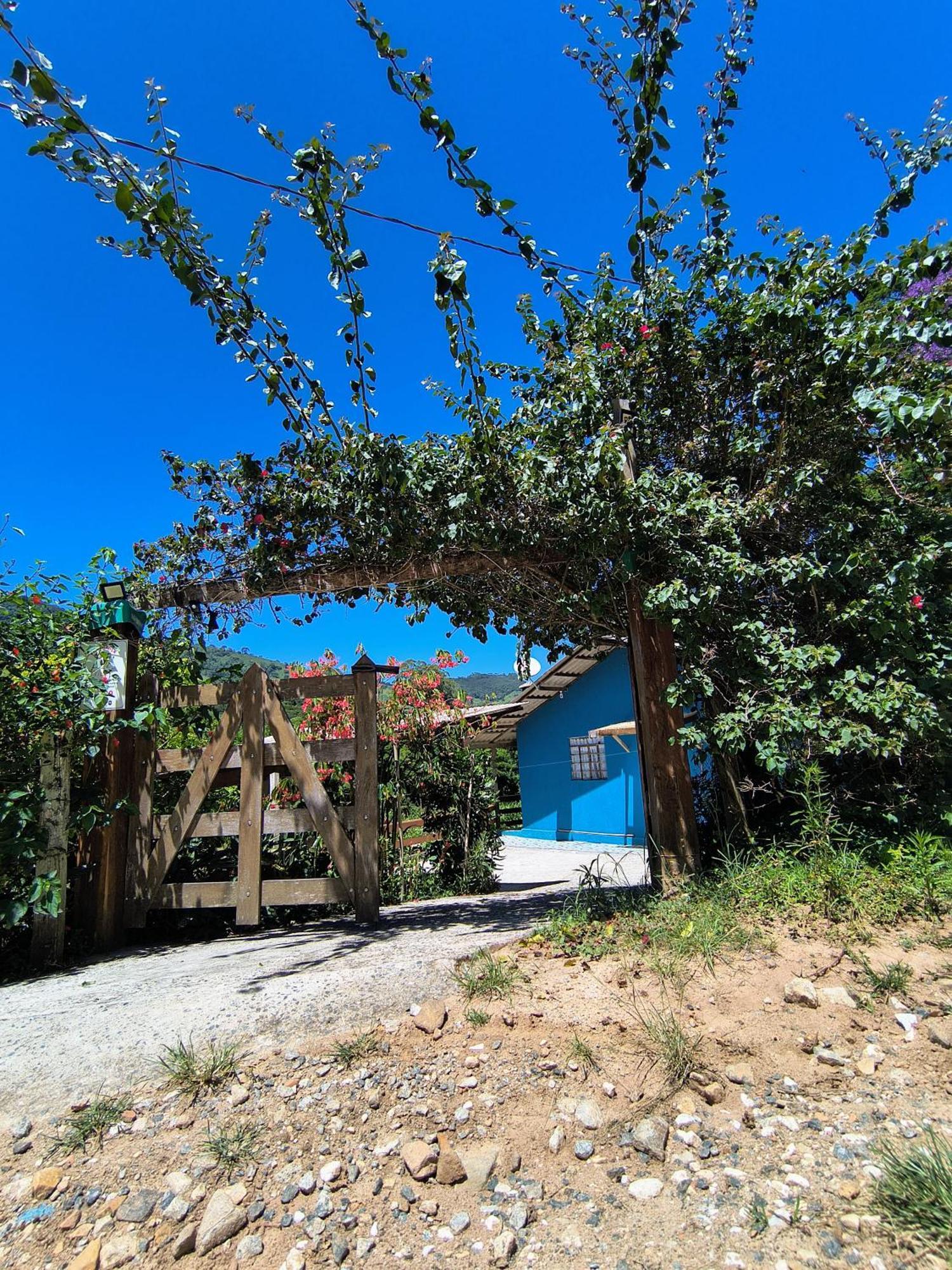 Villa Rancho Pe Da Pedra à São Bento do Sapucaí Extérieur photo